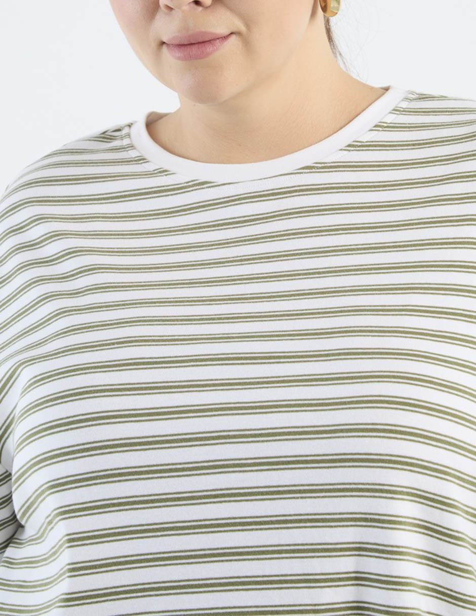 Playera manga corta cuello redondo para mujer 4