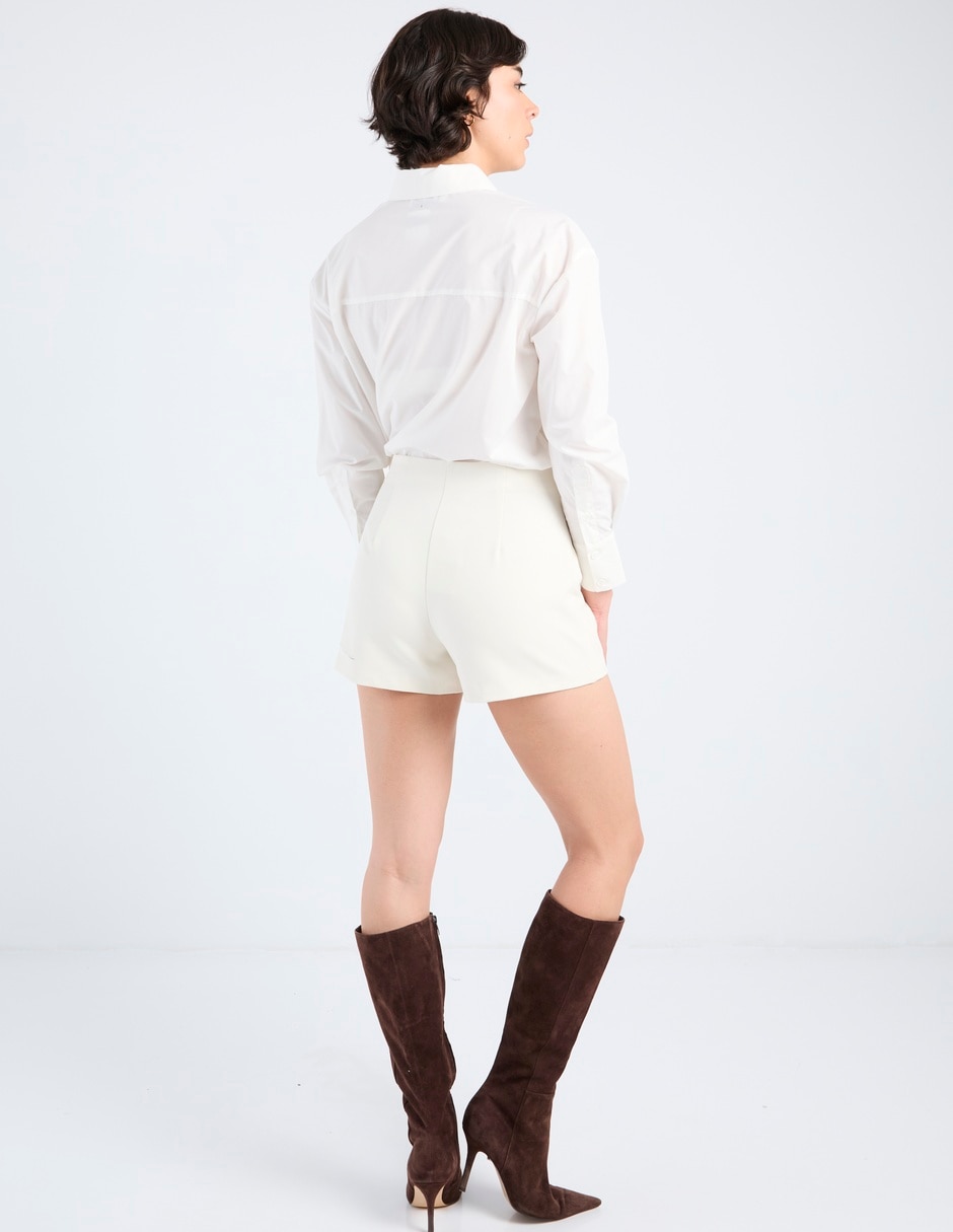 Falda short Metropolis a la cintura