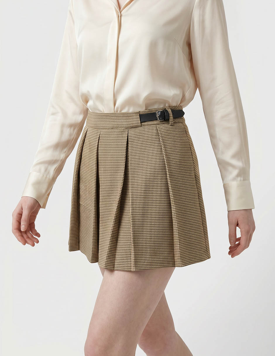 Falda short mini a la cintura 3