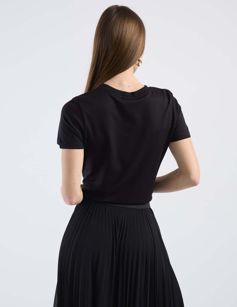 Playera manga corta cuello redondo para mujer 6