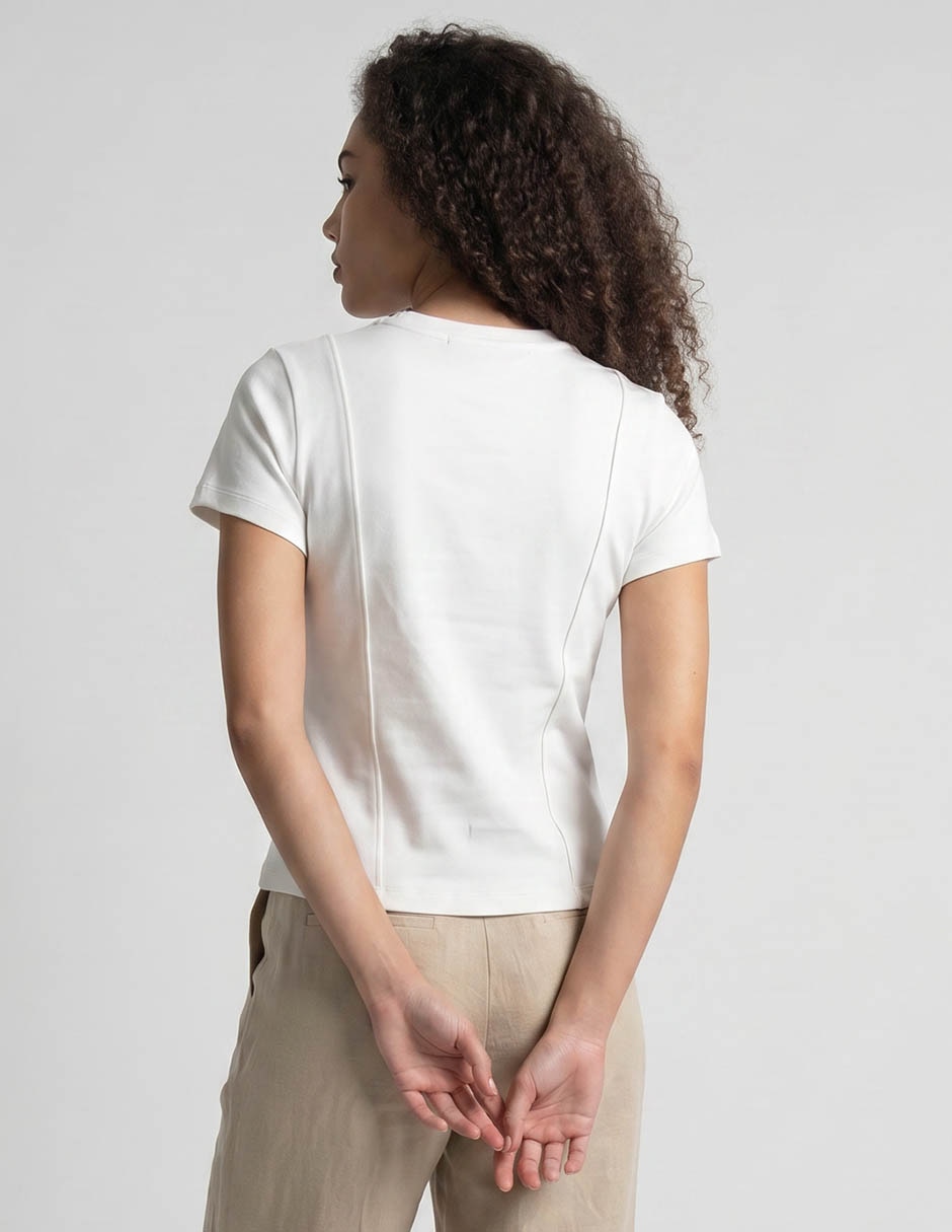 Playera manga corta Metropolis cuello redondo para mujer