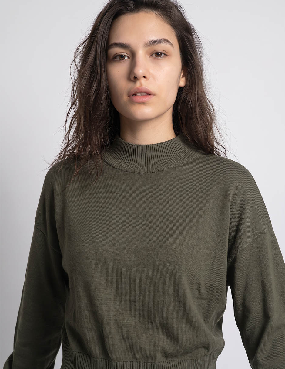 Suéter cuello alto para mujer 2