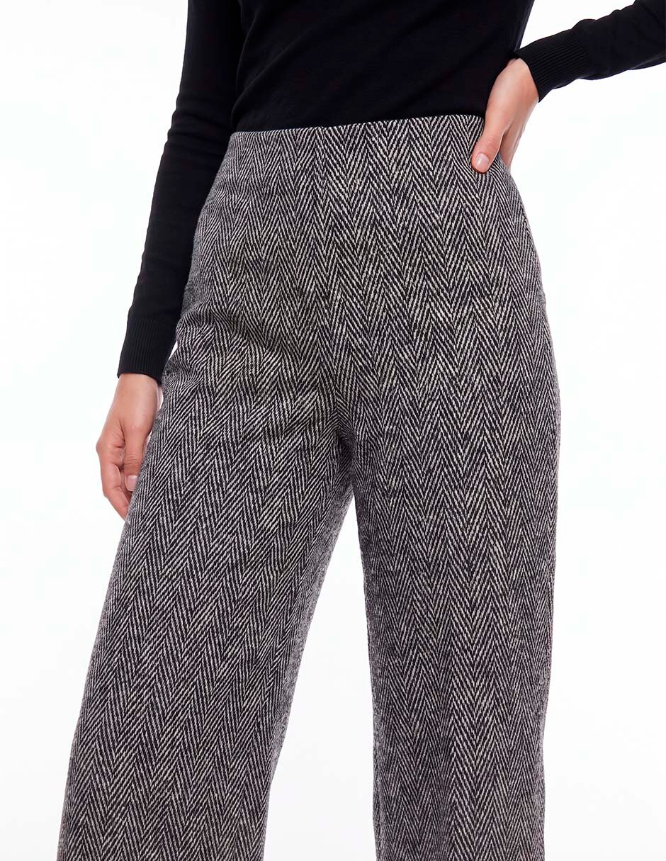 Pantalón amplio para mujer 4