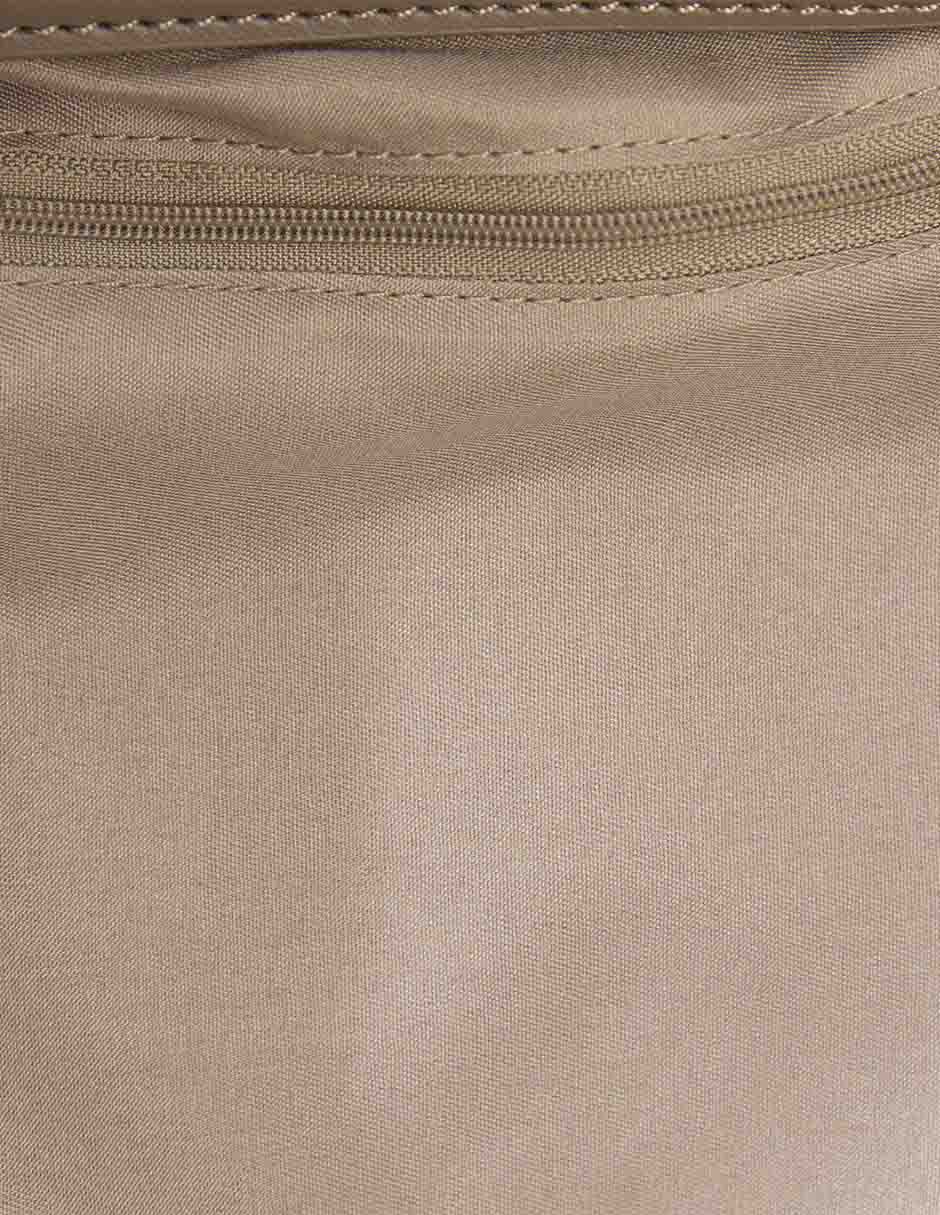 Mochila de piel para mujer 4