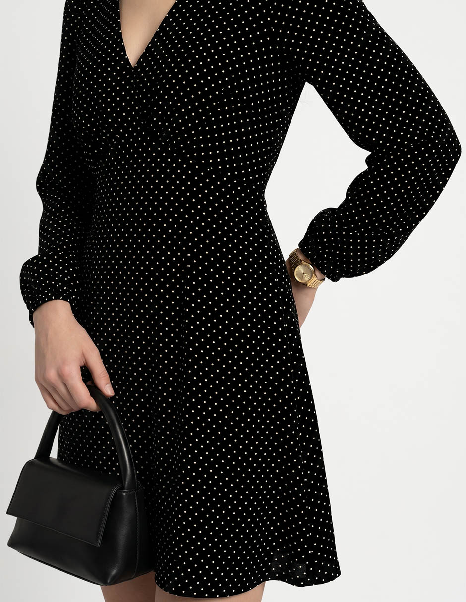 Vestido corto de fiesta escote v 3
