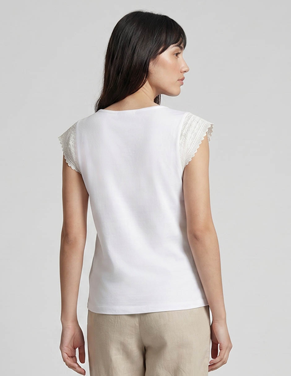 Playera manga corta cuello redondo para mujer 2