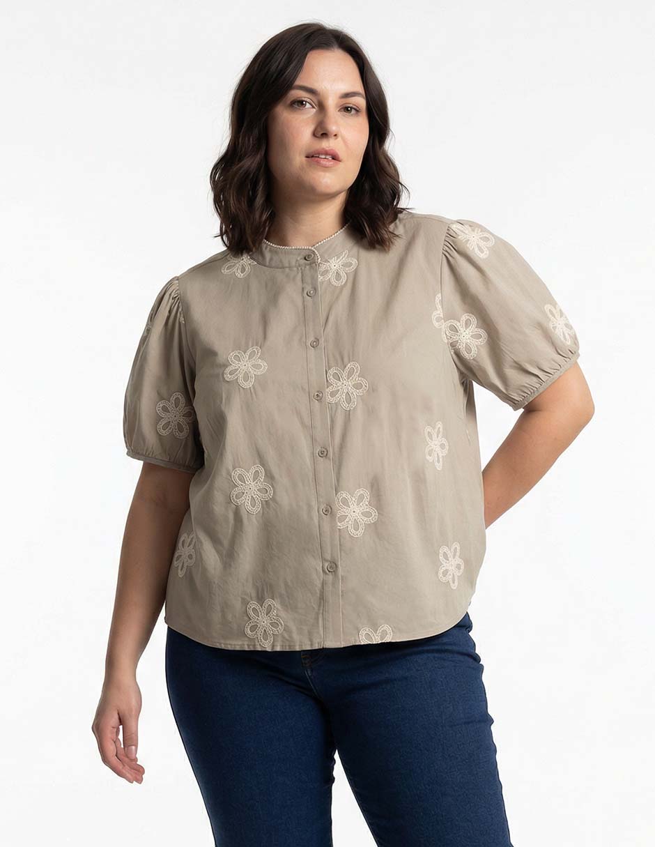 Blusa Weekend Plus manga corta para mujer