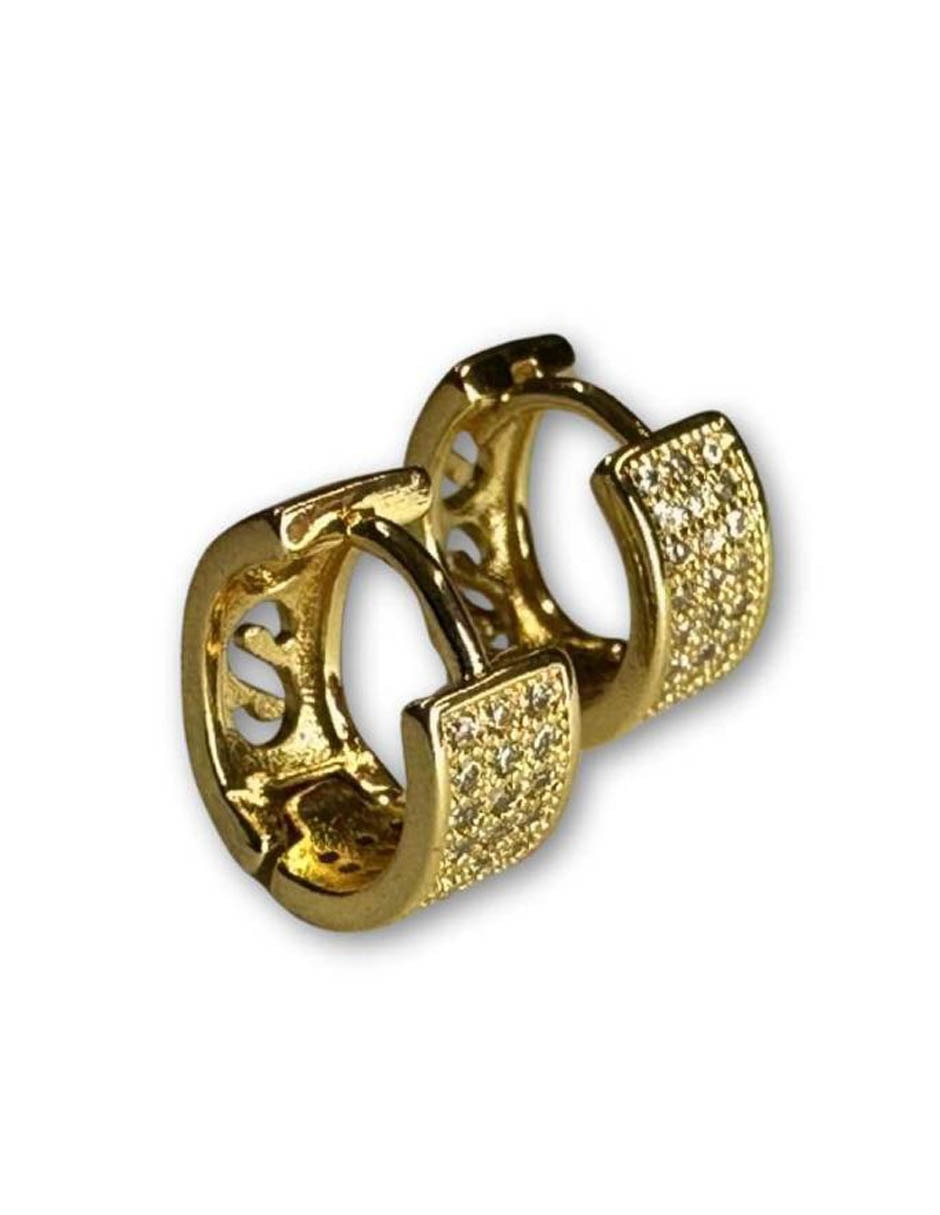 Aretes cortos 14 K con acabado baño de oro