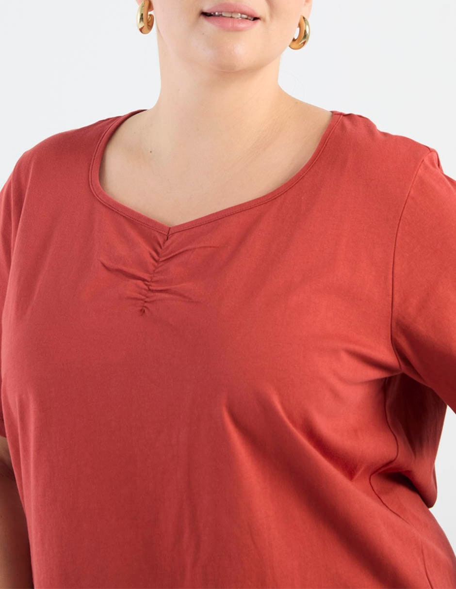 Playera manga corta Weekend Plus cuello v para mujer