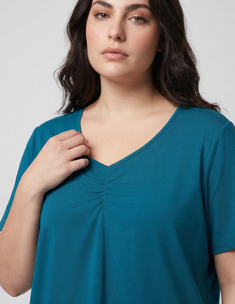 Playera manga corta Weekend Plus cuello v para mujer
