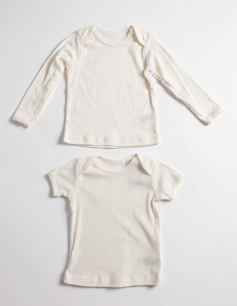 Set camiseta cuello redondo para bebé Set camiseta cuello redondo para bebé