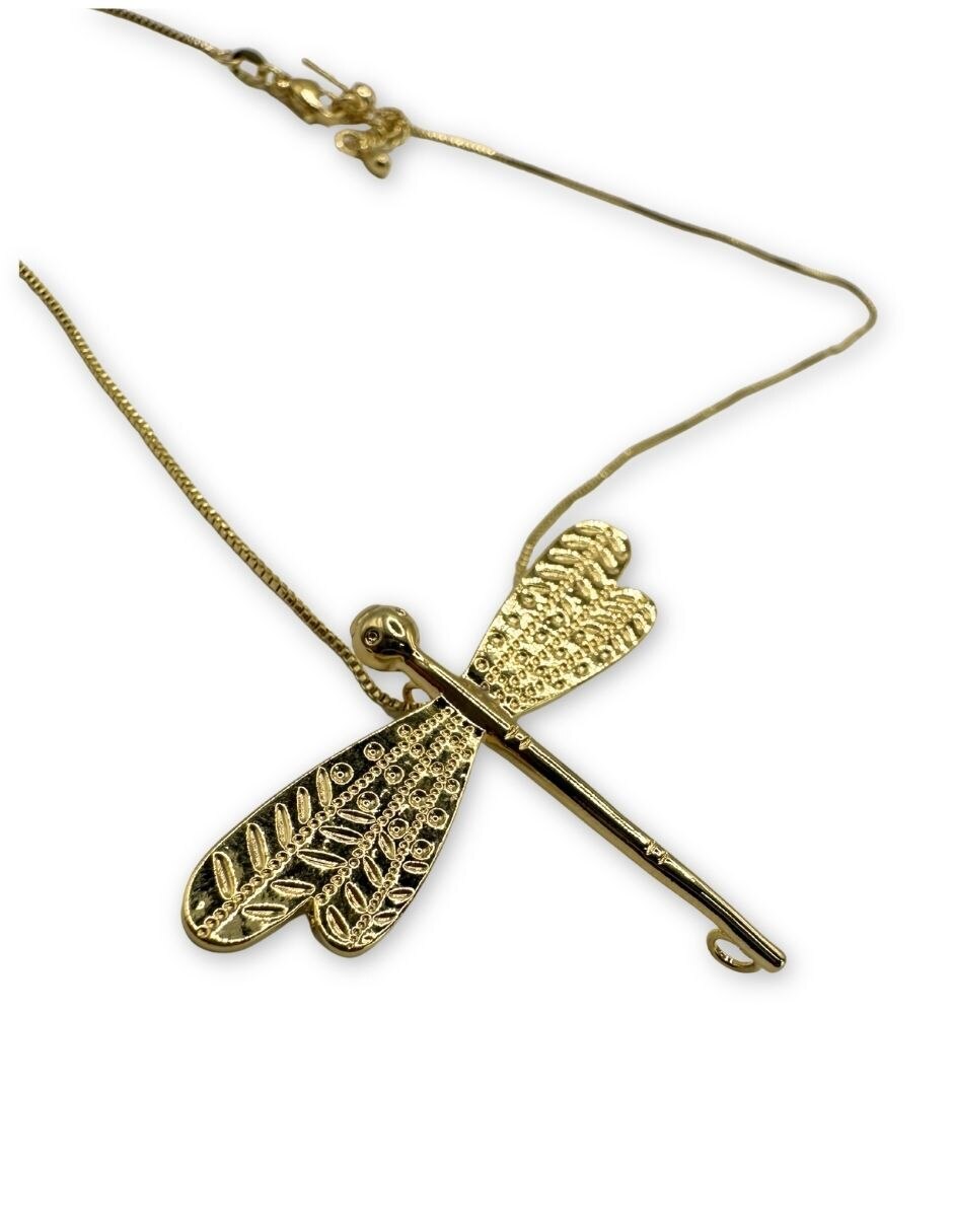 Collar libélula con acabado baño de oro 14 K 3