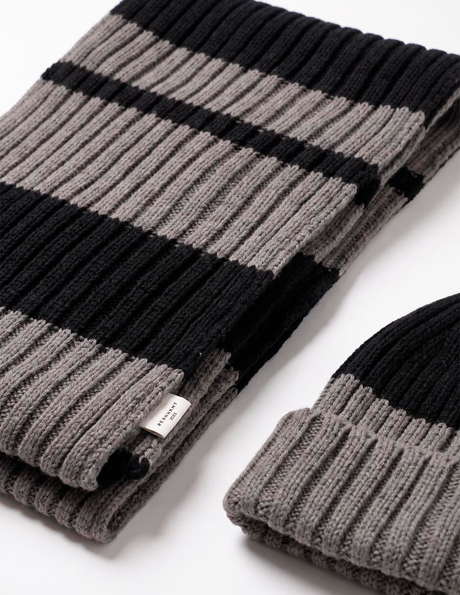 Set bufanda y gorro de hombre 4