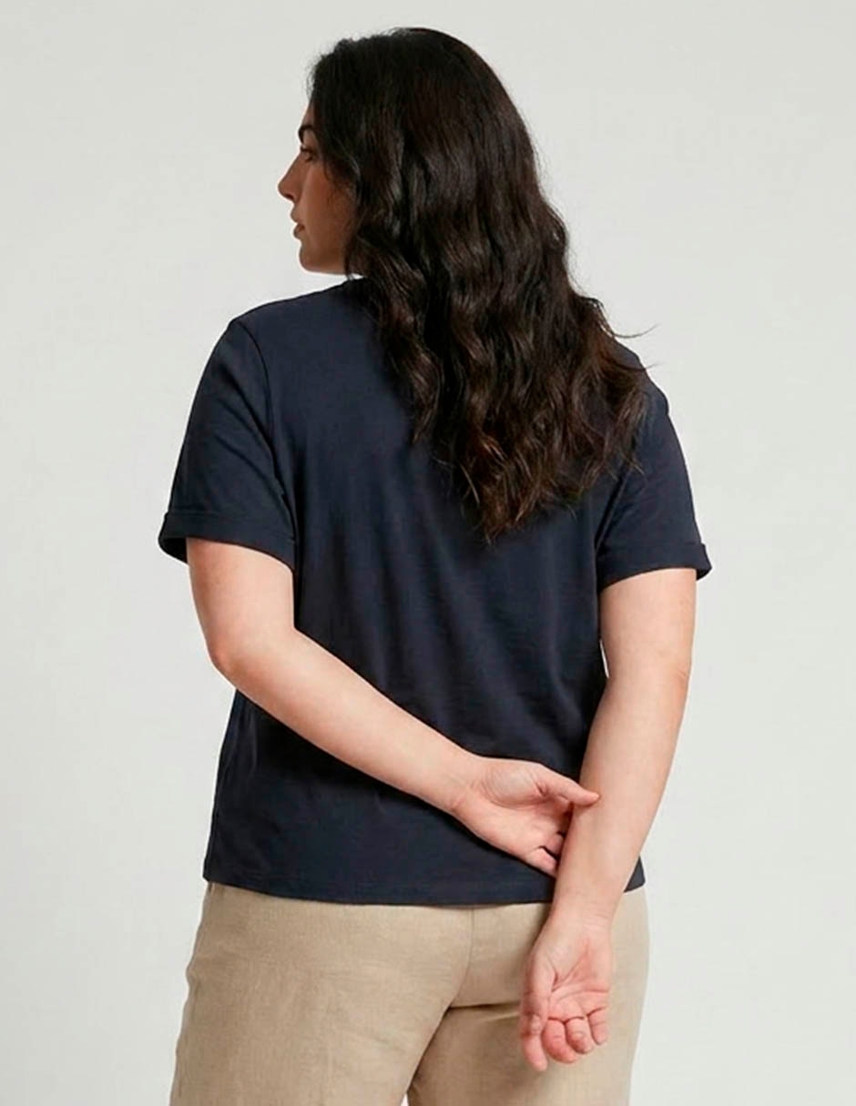 Playera manga corta cuello redondo para mujer