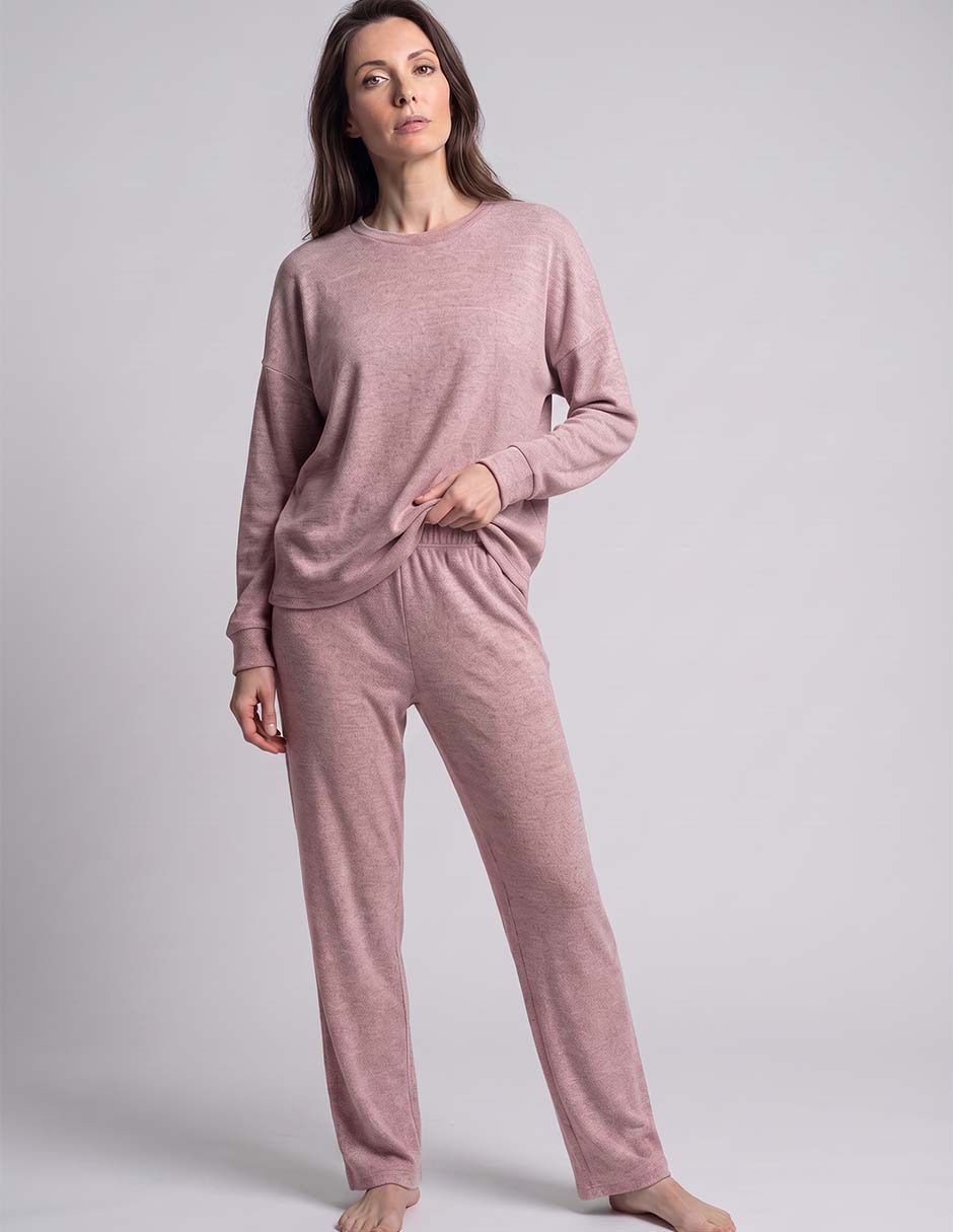 Conjunto pijama para mujer Conjunto pijama para mujer