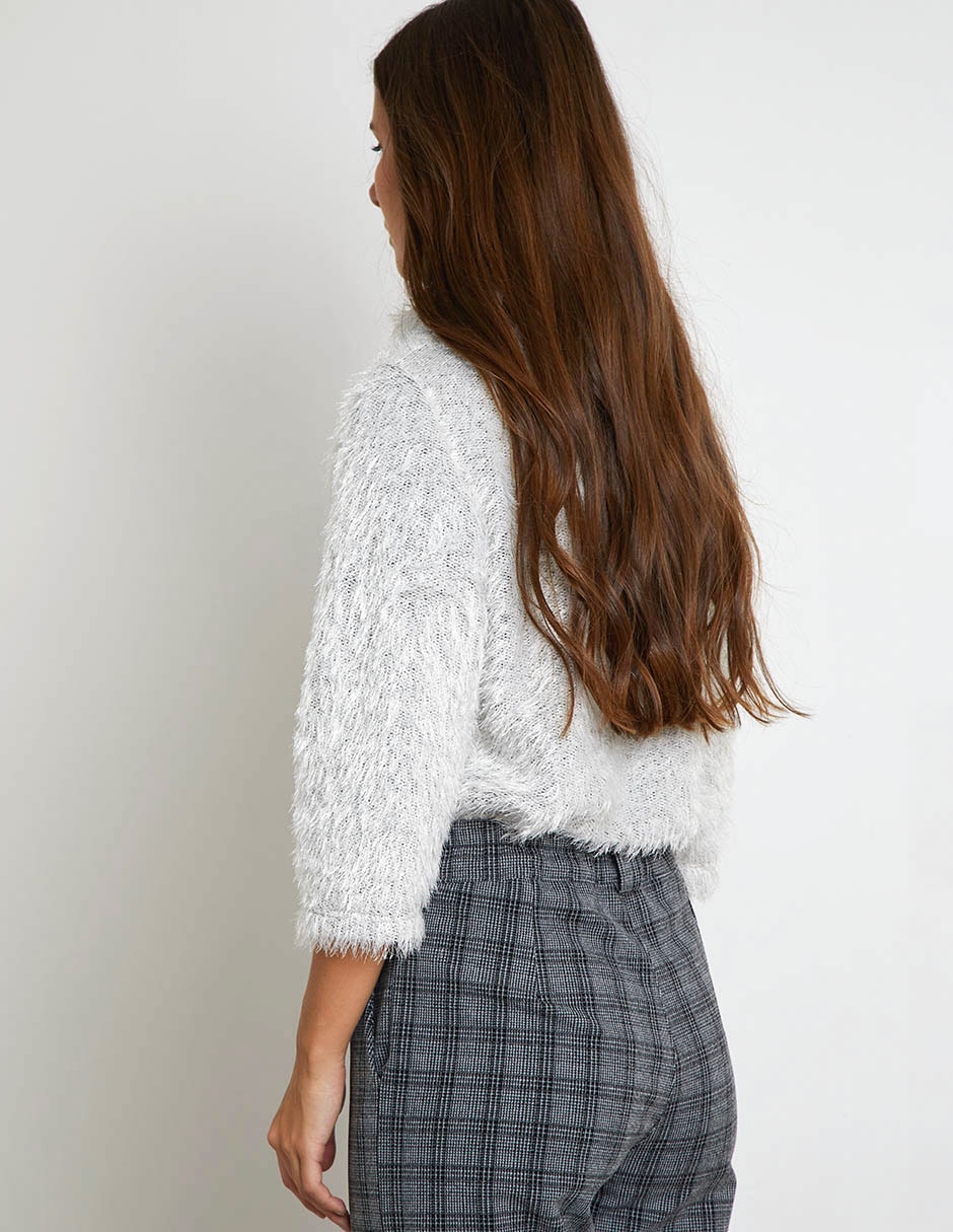 Suéter cuello redondo para mujer 2