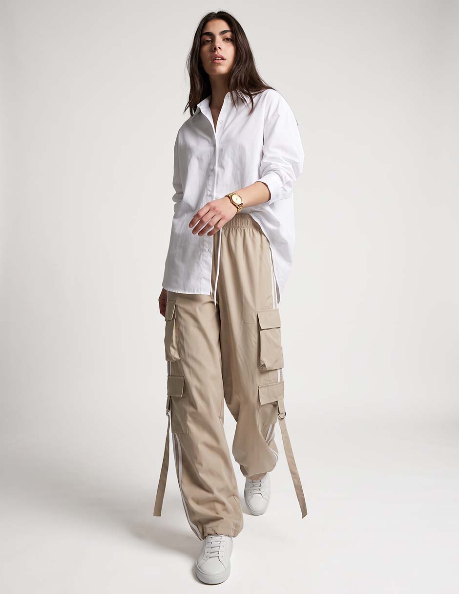Pantalón cargo para mujer 3
